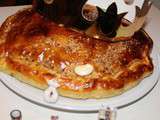 Galette des rois a la creme de noisettes et aux fruits rouges