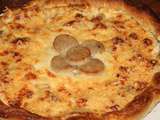 Tarte feuilletee aux boudins blancs, sauce bechamel aux champignons