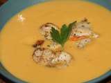 Veloute aux deux carottes, lamelles de noix de saint jacques