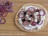 Pita  pizza  au fromage et au thon