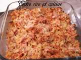 Gratin de coquillettes au chou, carottes et bacon