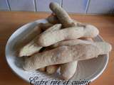 Mini-baguettes apéritives aux herbes de Provence et carvi