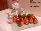 Mini-Cannelés au Saumon fumé et Fromage fouetté ail et fines herbes