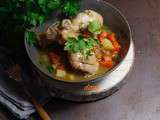 Pilons de poulet mijotés aux légumes et au muscat