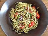 Spaghetti à la crème d’aubergine, tomates cerise et basilic