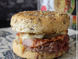 Burger Montagnard : La Recette Gourmande au Fromage à Raclette et Bacon sur Pain Avoine & Graines