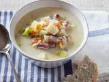 Potage de légumes aux lardons