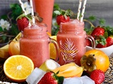 Smoothie fraises-banane et orange multivitaminé