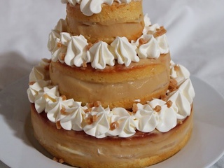 Gâteau d'anniversaire poire et caramel