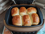 Cuire des pains au chocolat surgelés avec le cake factory