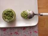 Pesto aux fanes de radis, pistaches et citron