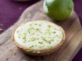 Tartelette à la crème de citron vert et coeur de camembert