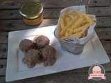 Boulettes de viande sauce oignonade