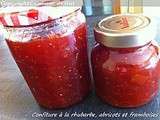 Confiture à la rhubarbe, abricots et framboises