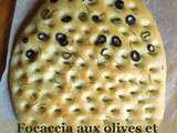 Focaccia aux olives et romarin / Rosemary and olive Focaccia