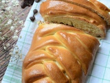 Brioche tressée crème pâtissière et pépites de chocolat