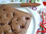 Gâteau au chocolat et framboises le plus rapide du monde