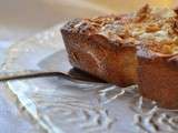 Gâteau aux pommes, amandes et grué de cacao caramélisé