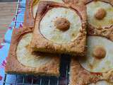 Gâteau plat aux pommes et aux flocons d'érable