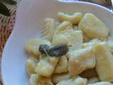 Gnocchi faits maison beurre et sauge