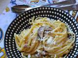 Linguine alla carbonara e funghi porcini