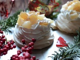 Mini pavlova poire confiture de Noel et marron glacé Jours Heureux