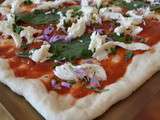 Pizza aux herbes aromatiques du jardin