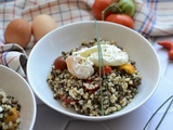 Salade de lentilles, boulgour et oeuf poché