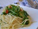 Spaghetti au piment, citron et roquette