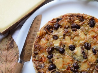 Tarte aux poireaux, champignons et Comté #sans oeuf