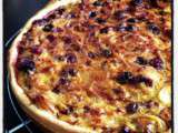 Tarte aux oignons, raisins et curcuma