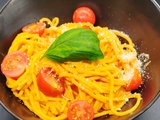 Spaghetti à la sauce tomate crémeuse (en 3 ingrédients et 10mn seulement)