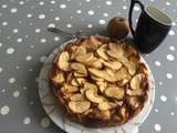 Délicieux gâteau fondant et croustillant aux pommes rapide à faire