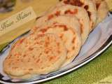 Naan Pain indien + Cheese Naan |