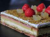 Opéra fraise rhubarbe citron