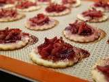 Tartelettes confit de chou rouge et lardons