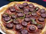 Tarte fine au rougail saucisses