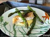 Saumon et asperges vertes rôties , polenta crémeuse au parmesan