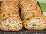 Baguette farcie aux lardons, légumes et parmesan