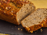 Gâteau du matin aux trois fruits secs