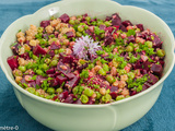 Salade de pois chiches, sarrasin, betterave et petits pois