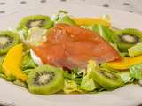 Salade de truite fumée au kiwi et mangue