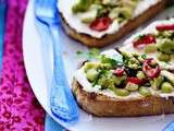 Spicy tartines aux fèves et à l’avocat