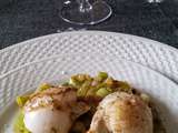 Coquille St. Jacques sur compote de poireaux au lait de coco