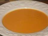 Crème de carottes au lait de coco