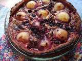 Tarte aux poires et aux fruits rouges