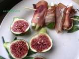 Petites brochettes de figues et speck