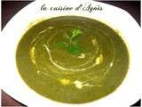 Soupe aux fanes de carottes