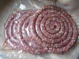 Saucisses de Toulouse confites au chou frisé braisé