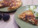 Quiche automnale au chèvre, figues et échalotes caramélisées